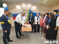 Члены комиссий вскрыли конверты с бюллетенями