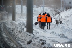 Группы людей замечены на улицах Мельникайте и Холодильная