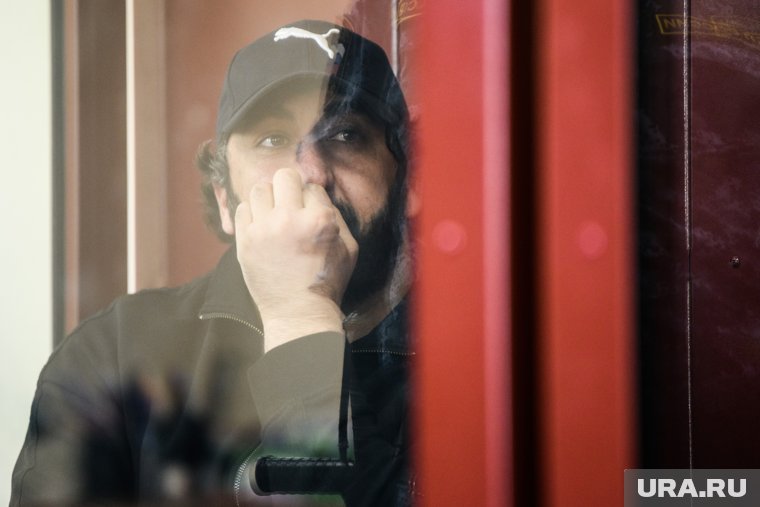 Недавно Рази Халилова увезли в другую колонию