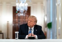 Трамп решил отказаться от голосования по почте