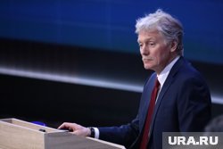 По словам Пескова, поставки оружия Киеву приведут лишь к ухудшению отношений между Россией и Западом