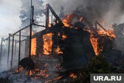 Баня пенсионерки сгорела из-за ошибок в укладке печи, но подрядчик не возмещает ущерб (архивное фото)