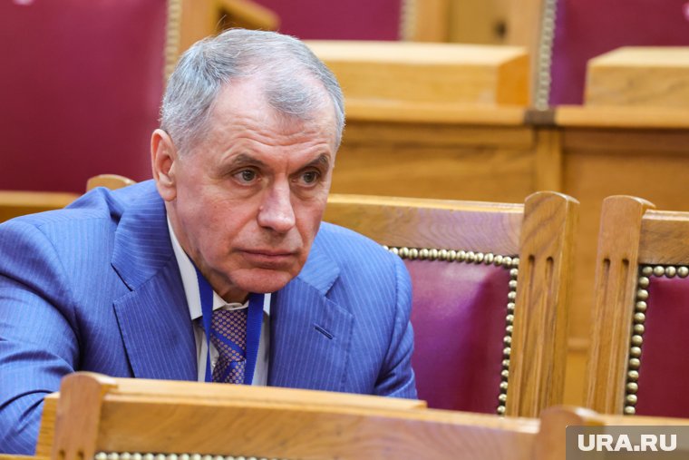 Константинов призвал Киев принять компромиссную формулу для мира на Украине