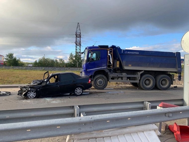 Водитель Lada скончался в больнице от полученных травм, не приходя в сознание