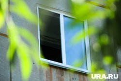 Пациент онкологического отделения выпал из окна