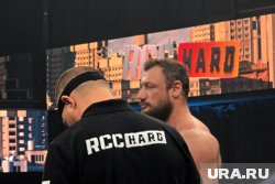 Гаджи Автомат завоевал победу раздельным решением судей