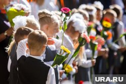 Жители ХМАО могут получить более семи тысяч рублей на подготовку детей к школе