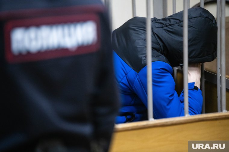 Один из членов преступной группы будет отбывать срок в колонии строгого режима