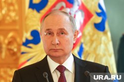 Путин продлил до конца 2025 года разрешение не учитывать голоса акционеров из недружественных стран