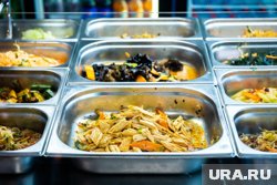 Продукты там принимались и хранились без маркировок
