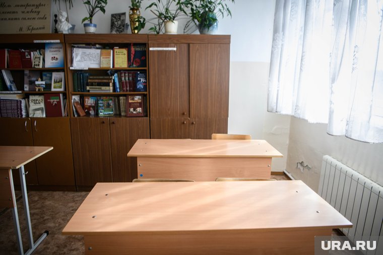 С 12 августа капремонт школы осуществляет новый подрядчик