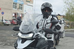 Артем Жога проехал с товарищами около тысячи км