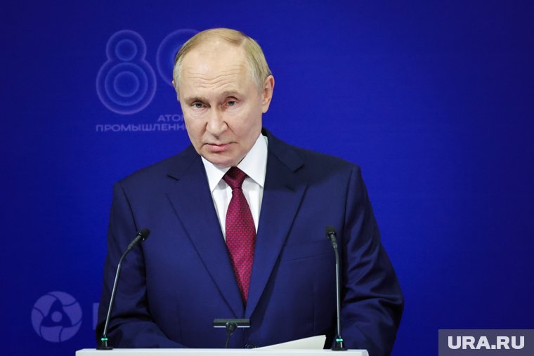 Президент Владимир Путин согласился с мнением, что Херсонская область в будущем сможет обойтись без дотаций