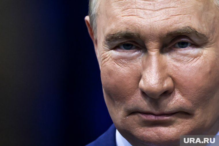Президент Владимир Путин напомнил всему миру, в чьих руках сегодня ядерная кнопка