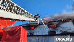 В тушении пожара были задействованы 70 пожарных машин