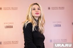 Среди наиболее популярных композиций Лободы — «Твои глаза», «Случайная», «К черту любовь», «Родной» и «SuperSTAR»