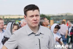 Михаил Насонов обратился к общественности из-за эротического салона рядом со школой