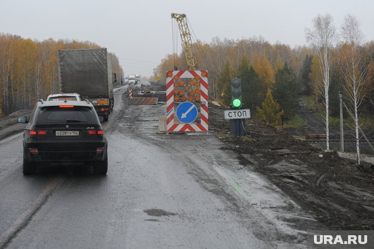 На дороге в ХМАО введут реверсивное движение из-за ремонта