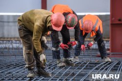 Строителям в Челябинской области в среднем готовы платить по 116 тысяч рублей