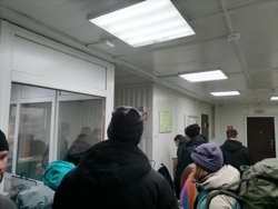 В часы пик в кассу придется отстоять очередь 