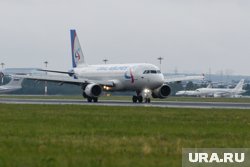 Экипаж принял решение об уходе на запасной аэродром