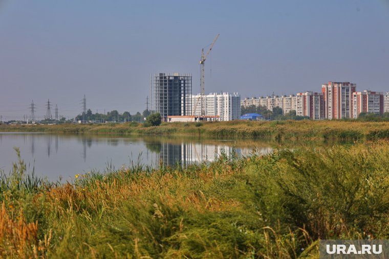 Эксперт-урбанист Ковалева считает, что к острову на озере Черное нельзя строить мост