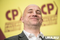 В VK Видео появилось новое шоу с участием Захара Прилепина