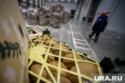 Вахтовым методом предлагают работать на складе