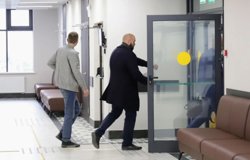 Нарколаборатория в контейнере: хроника дела свердловского экс-чиновника, обвиняемого в выращивании конопли