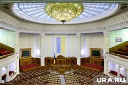 У украинских властей остается месяц, чтобы не допустить дефолта, пишет The Economist
