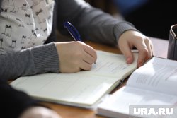 Боровская уточнила, что для подростков 12-16 лет лучше выбрать столешницу от 120 сантиметров