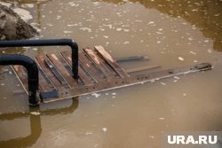 В Санкт-Петербурге проврало трубопровод