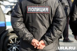 В поселке под Екатеринбургом раздают ориентировки на беглецов