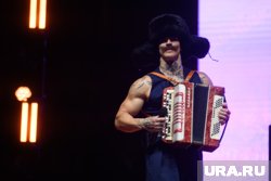 Niletto решил воплотить разрисованную с собой афишу в жизн