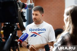 Боксер Геннадий Ковалев дал мастер-класс курганским спортсменам и детям