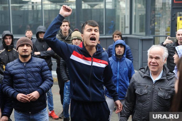 В прошлом году на заводе устроили облаву на мигрантов