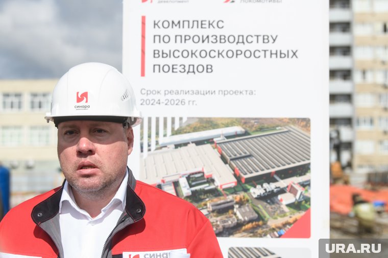 Руководитель стройки Данил Значков отметил, что в основных корпусах осенью проведут отопление 