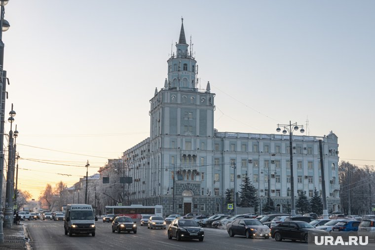 Он также является экс-начальником УМВД по Брянской области