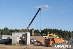 Компания заключила четыре договора на строительные работы