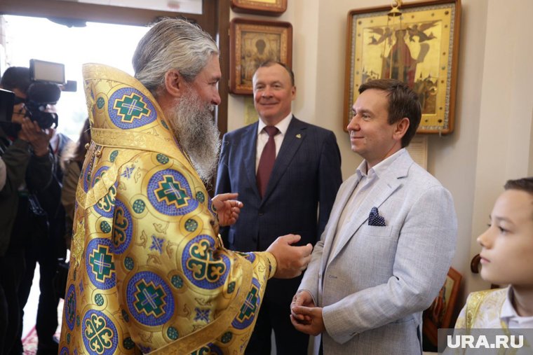 Митрополит Евгений поприветствовал в часовне Александа Андреева