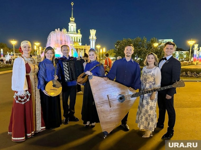 Курганские музыканты сыграли в столице России