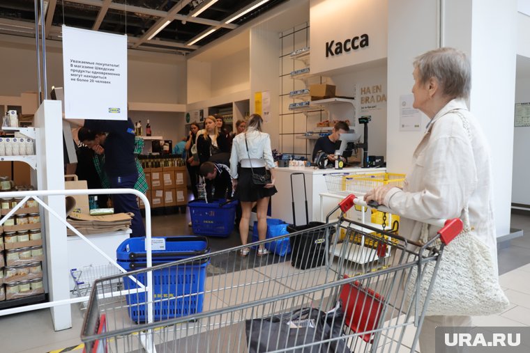 Одна из причин, по которым не может вернуться IKEA, - трудности с транзакциями в Швецию