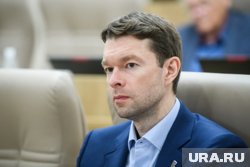 Алексей Вихарев включился в историю с застройкой на берегу озера