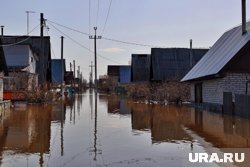 Дом пенсионерки в мкрн. Тополя Кургана пострадал от весеннего паводка в 2024 году (фото из архива)