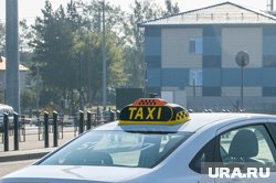 Закон о локализации такси не требует от самозанятых менять машину