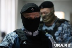 Приставы выдворили мигрантов из-за отсутствия прав на нахождение в РФ