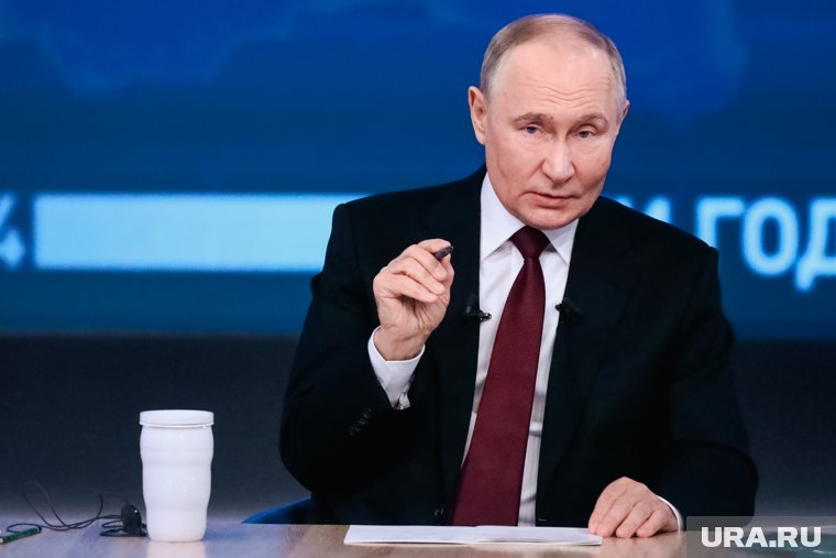 Путин в шутку заявил о перспективе выращивания бананов в РФ на фоне возвращения иностранных компаний