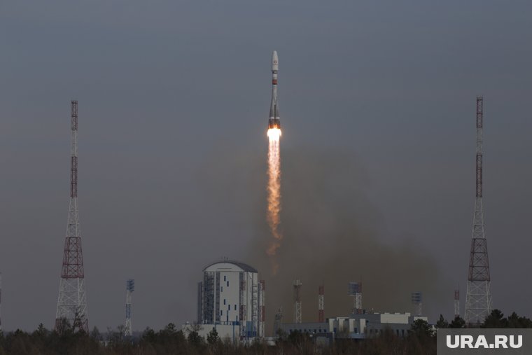 Космонавты с «Рассвета» приземлились в Казахстане