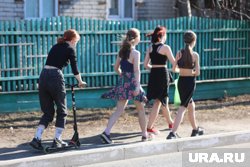 Школьникам осталось учиться меньше месяца