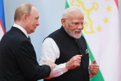 Перед самым началом саммита Владимир Путин практически по-дружески пообщался с премьер-министром Индии Нарендрой Моди